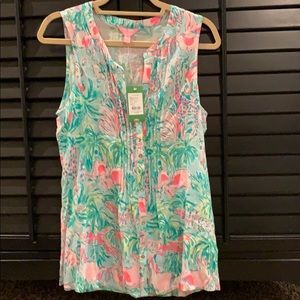 NWT sleeveless Lilly Pulitzer blouse size M